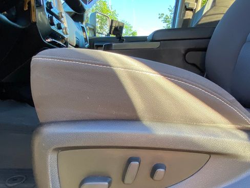 Used 2019 Chevrolet Silverado 2500 LT w/ All Star Edition AWD/4WD image 23