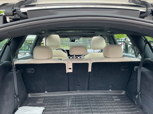 Used 2020 Mercedes-Benz E 450 4MATIC Wagon image 6