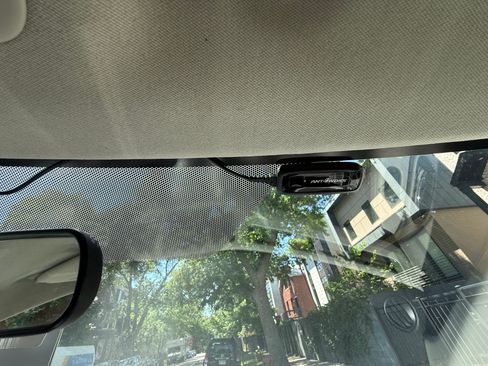 Used 2016 Honda HR-V EX image 18