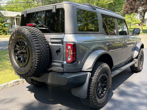 Used 2023 Ford Bronco Wildtrak AWD/4WD image 5