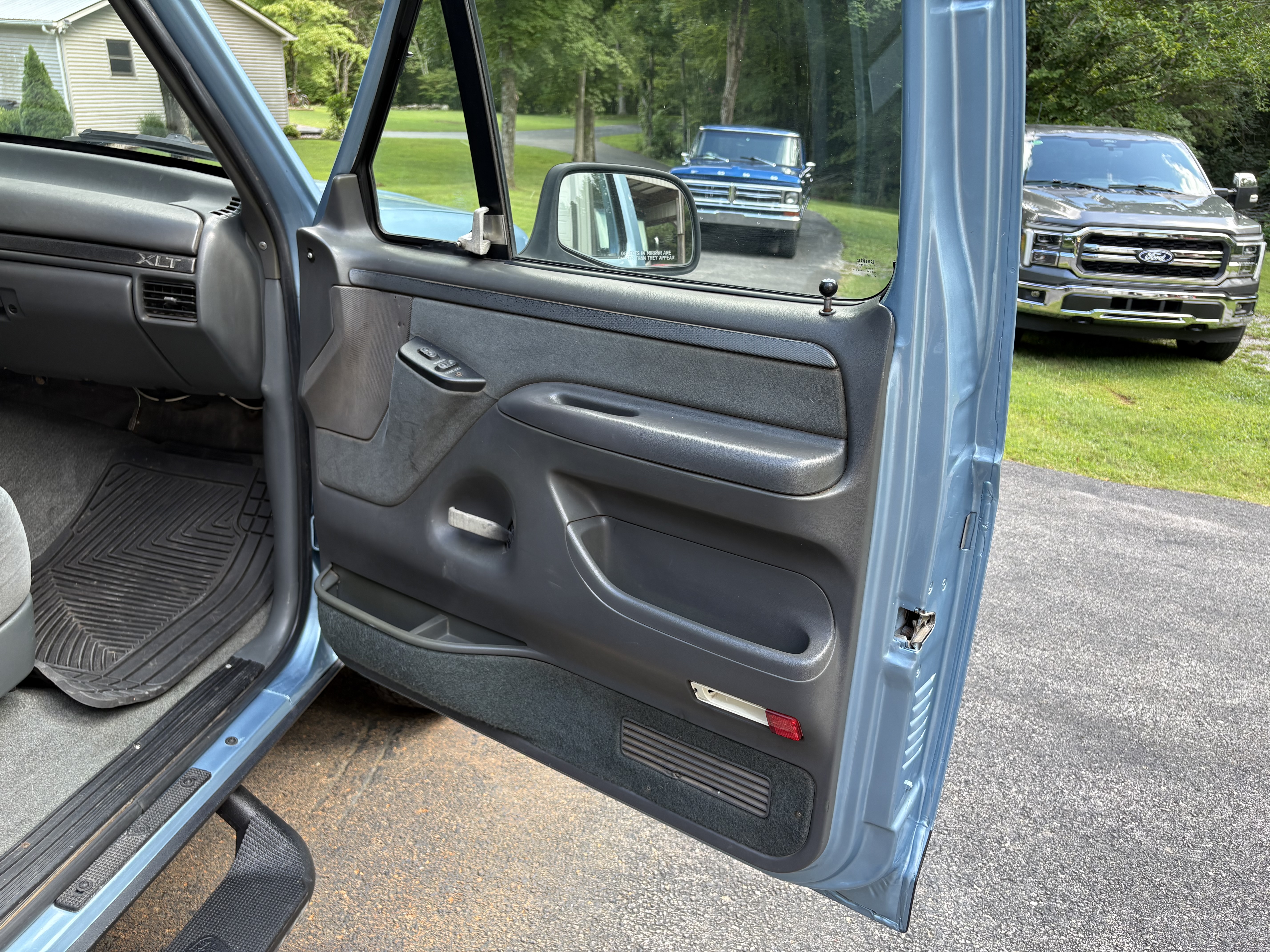 Used 1992 Ford Bronco AWD/4WD image 31