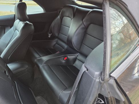 Used 2015 Ford Mustang Premium image 10