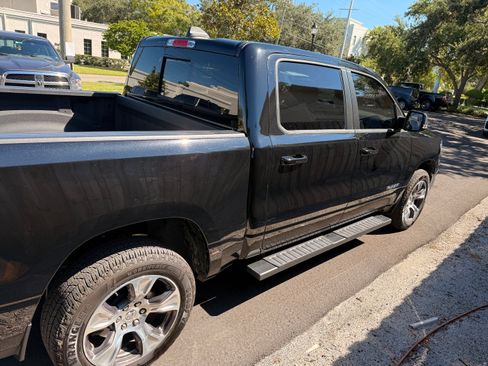 Used 2023 RAM 1500 Laramie image 14