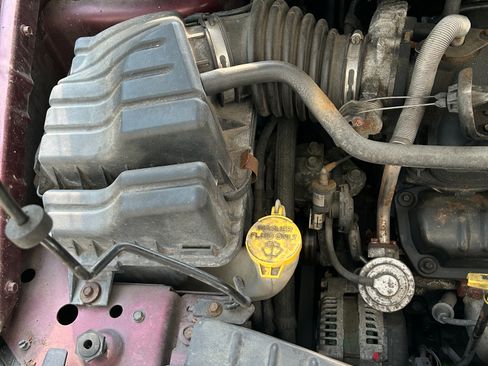 Used 2002 Chrysler Town & Country LXi AWD/4WD image 15