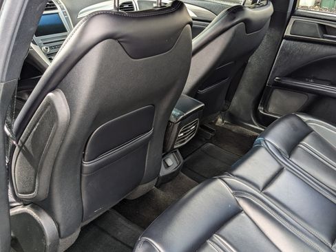 Used 2018 Lincoln MKZ Premiere image 14