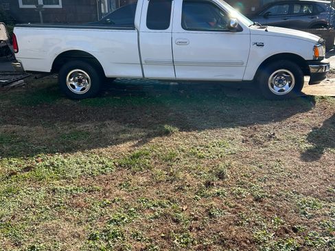 Used 1999 Ford F150 2WD SuperCab image 11