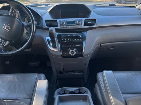 Used 2012 Honda Odyssey EX-L image 9