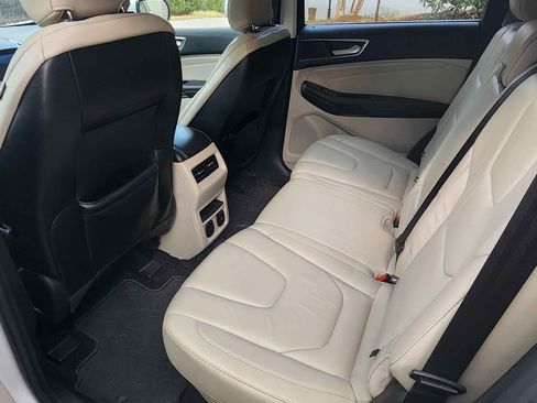 Used 2016 Ford Edge Titanium w/ Technology Package image 6
