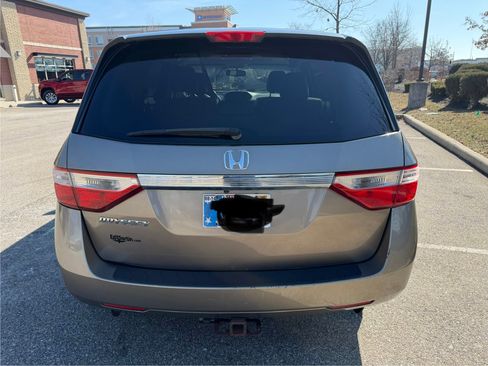 Used 2012 Honda Odyssey EX-L image 9