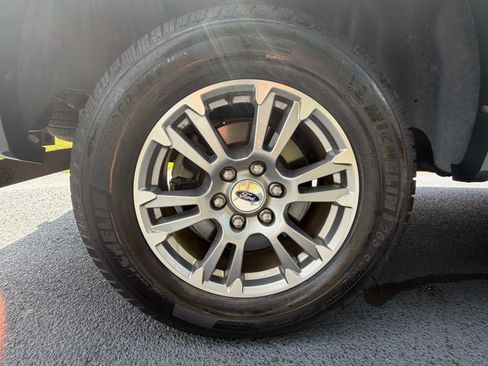 Used 2018 Ford F150 Lariat RWD image 23
