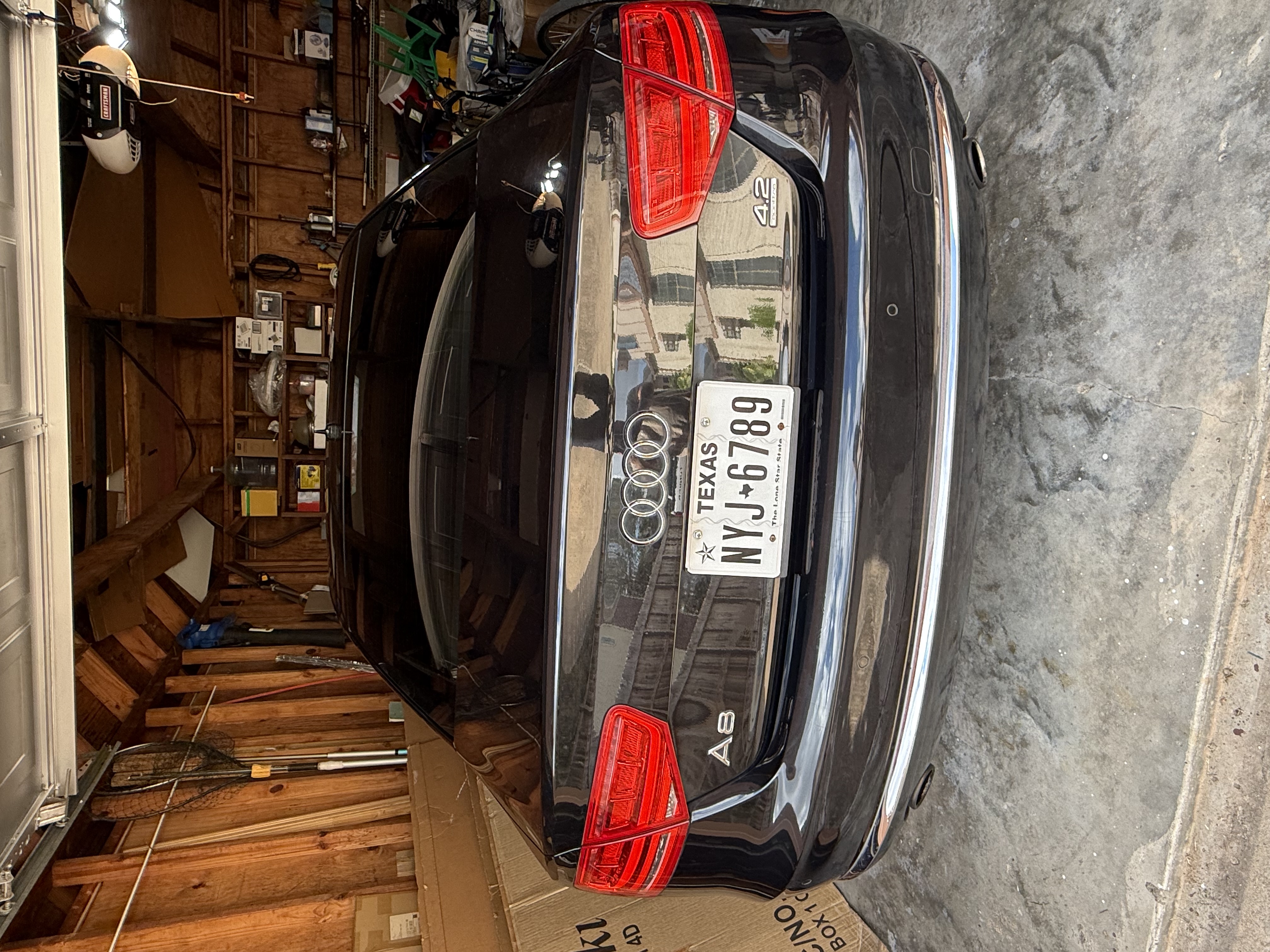 Used 2011 Audi A8 4.2 w/ Convenience Pkg AWD/4WD image 6