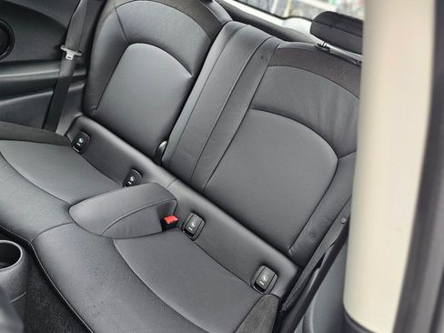 Used 2022 MINI Cooper SE image 4