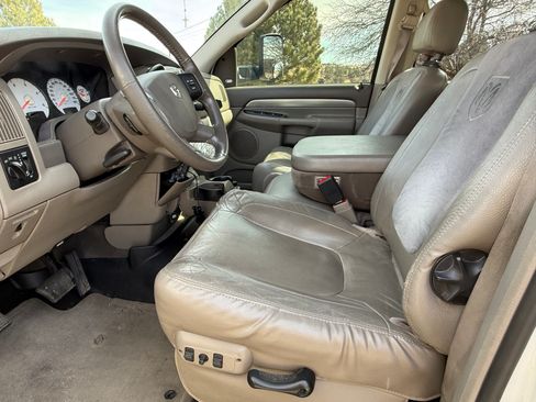 Used 2004 Dodge Ram 2500 Truck SLT w/ Trailer Tow Group image 6