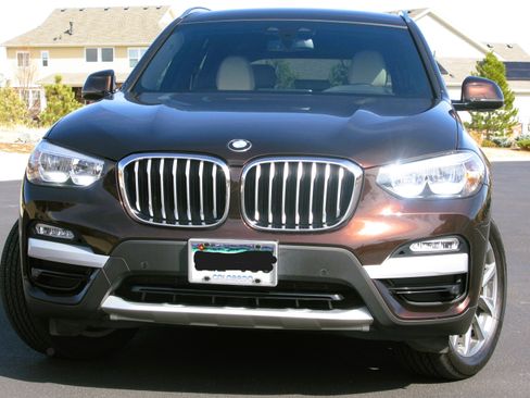 Used 2019 BMW X3 xDrive30i w/ Driving Assistance Package image 4