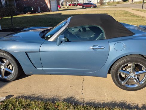 Used 2007 Saturn Sky w/ Premium Trim Pkg image 6
