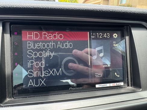 Used 2016 Kia Optima LX FWD image 9