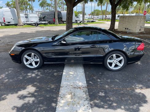 Used 2005 Mercedes-Benz SL 500 image 4