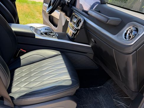 Used 2020 Mercedes-Benz G 550 image 13