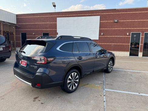 Used 2023 Subaru Outback Limited XT AWD/4WD image 6