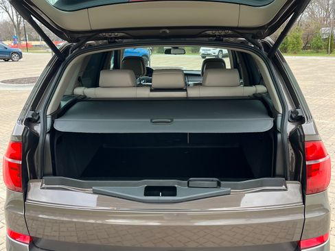 Used 2012 BMW X5 xDrive35d image 26