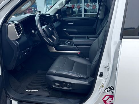 Used 2022 Toyota Tundra SR5 image 16