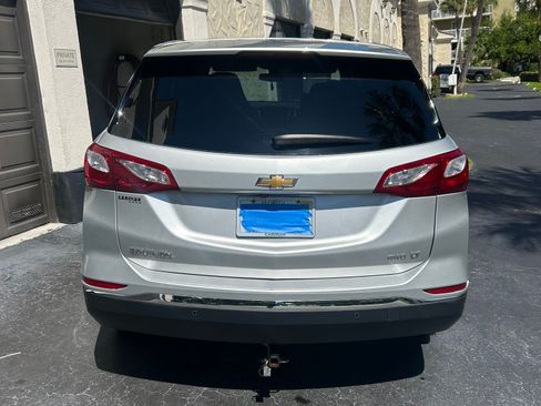 Used 2021 Chevrolet Equinox LT w/ LPO, Cargo Package image 4