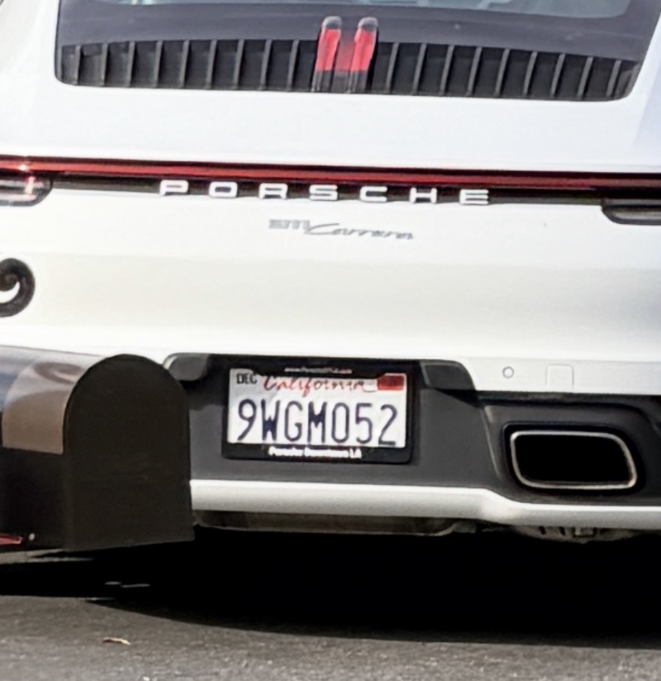 Used 2022 Porsche 911 Carrera image 8