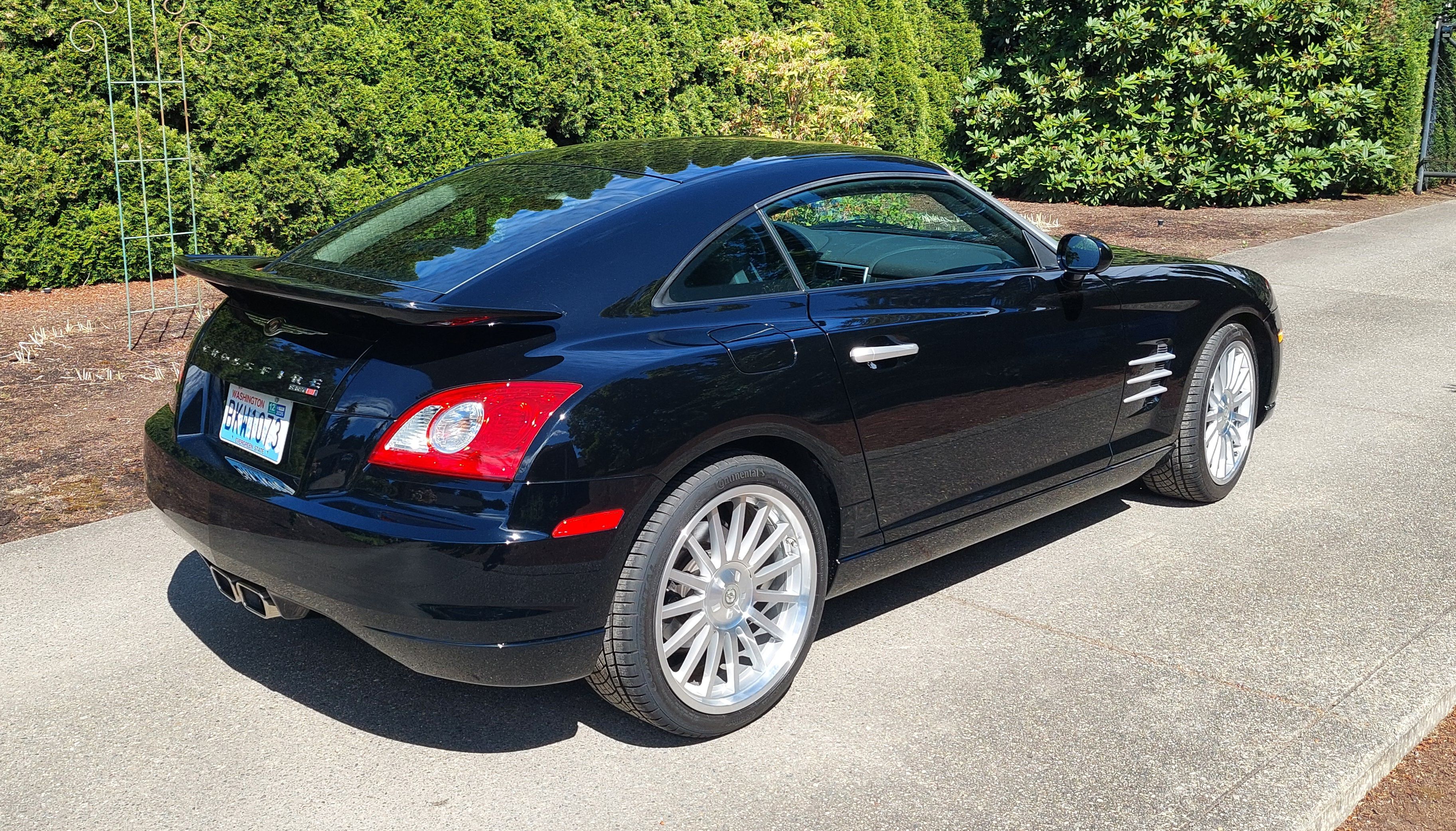 Used 2005 Chrysler Crossfire SRT-6 RWD image 4