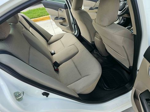 Used 2014 Honda Civic LX image 5