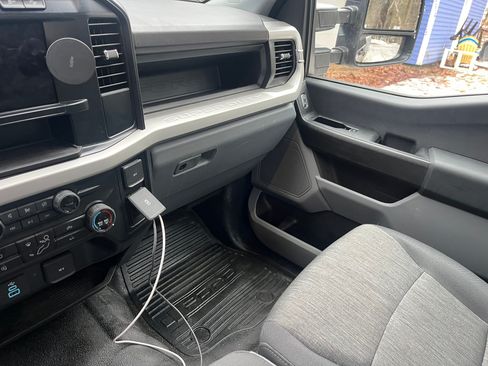 Used 2024 Ford F250 XL w/ 360-Degree Camera Package image 11