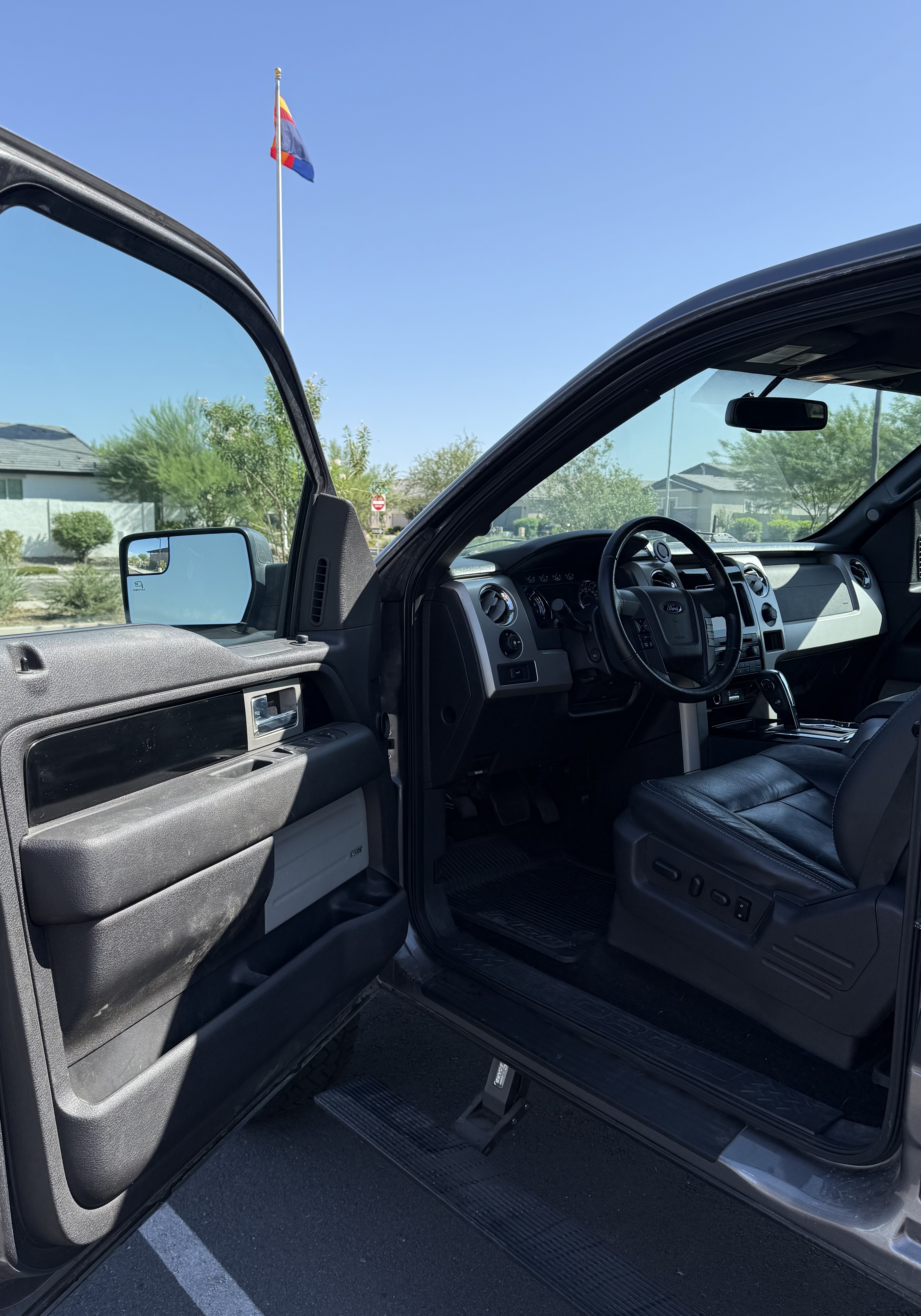 Used 2011 Ford F150 FX4 w/ FX Luxury Pkg AWD/4WD image 10