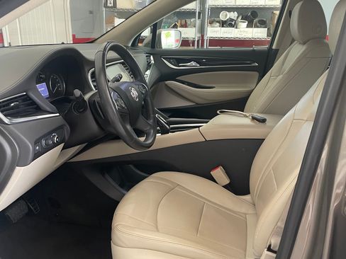 Used 2020 Buick Enclave Essence w/ Sound and Sites Package FWD image 12