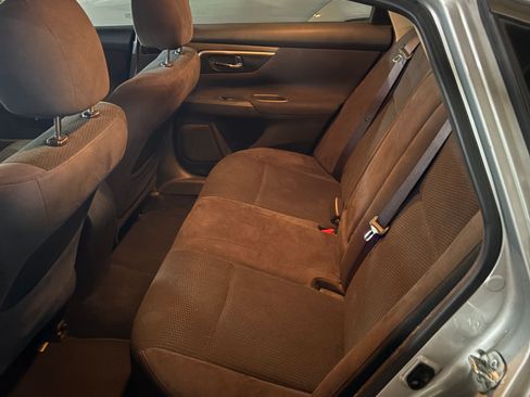 Used 2015 Nissan Altima 2.5 S w/ Power Driver Seat Package image 5