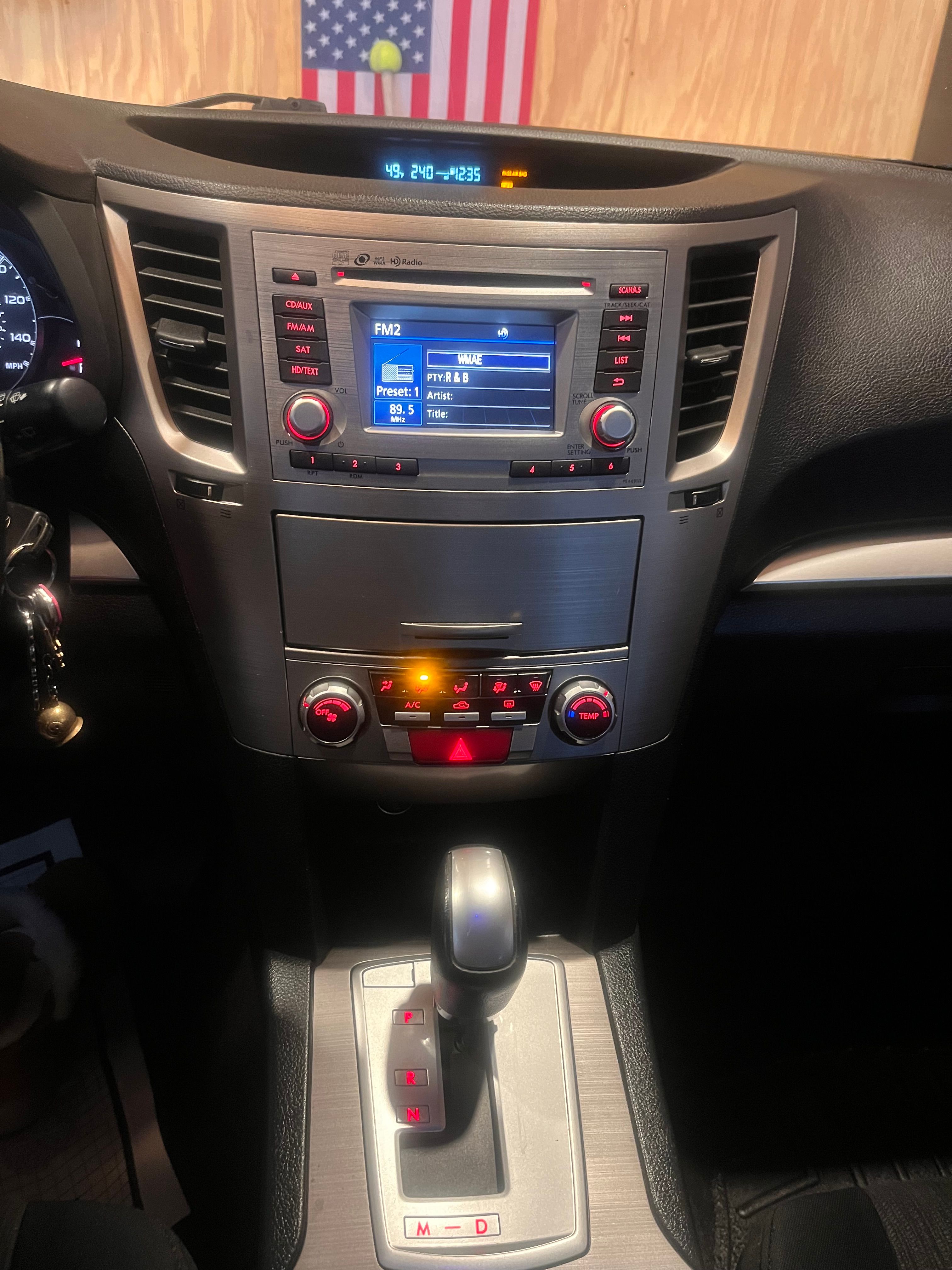 Used 2014 Subaru Outback 2.5i Premium AWD/4WD image 12