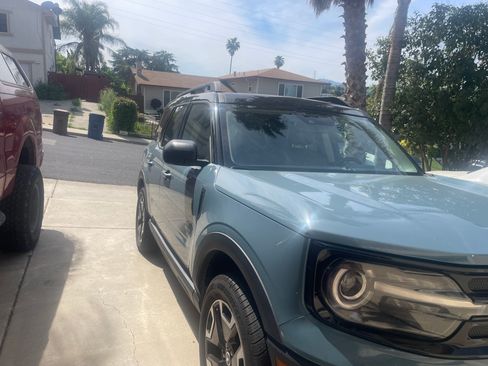 Used 2022 Ford Bronco Sport Outer Banks w/ Tech Package image 4