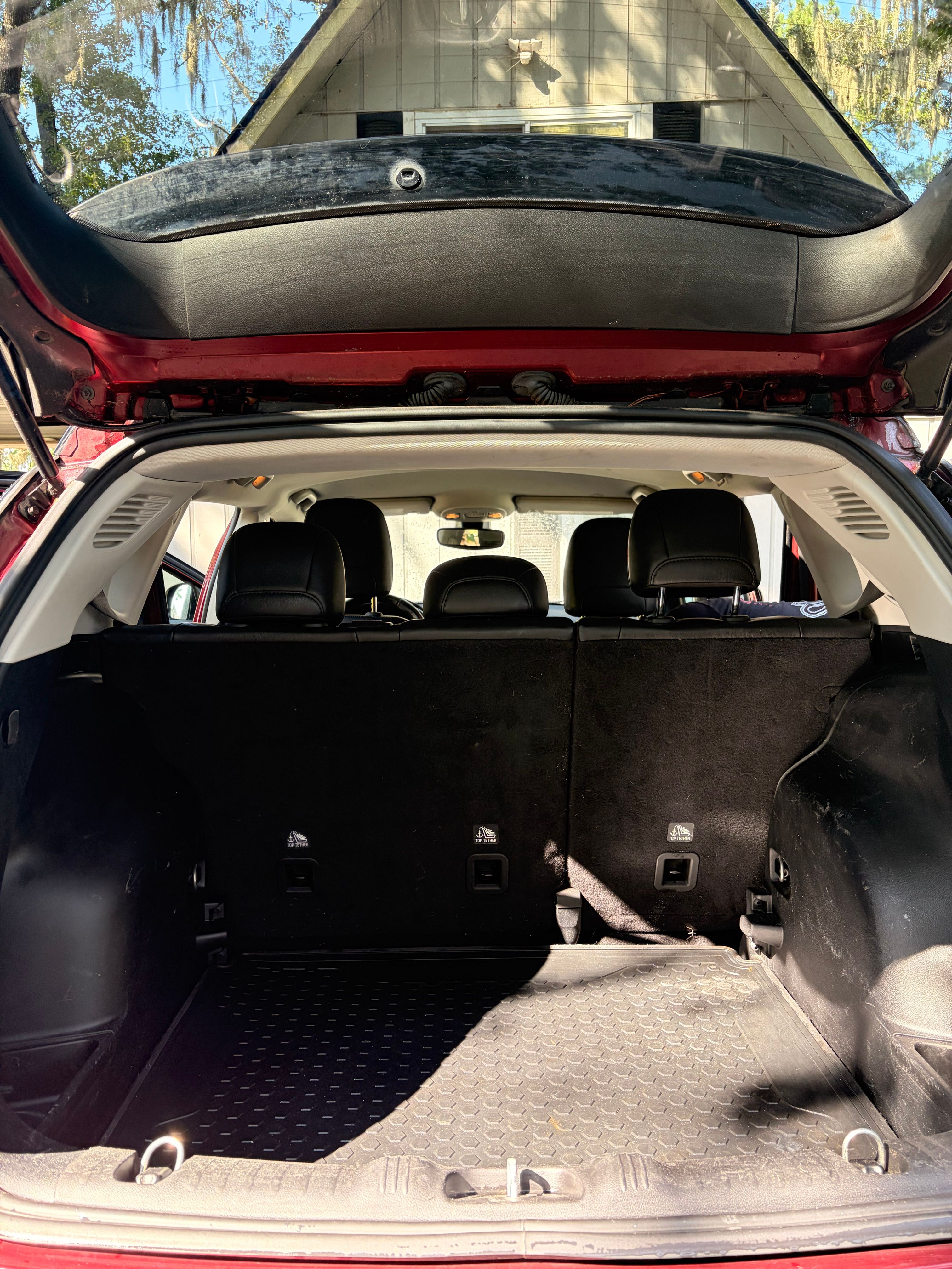 Used 2021 Jeep Compass Latitude FWD image 4