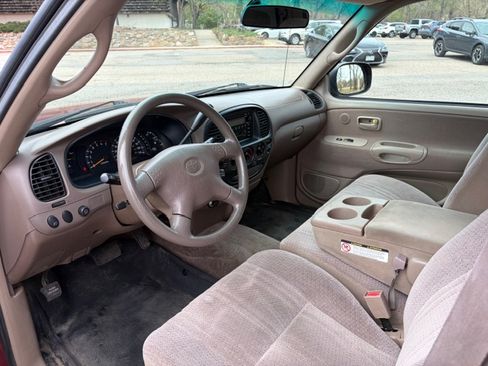 Used 2002 Toyota Tundra SR5 image 9