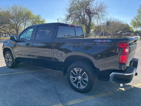 Used 2025 Chevrolet Silverado 1500 LT w/ Texas Edition Plus image 10