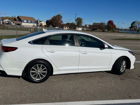 Used 2019 Hyundai Sonata SE image 10