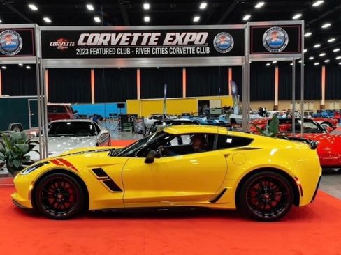 Used 2019 Chevrolet Corvette Grand Sport RWD image 1