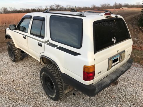 Used 1994 Toyota 4Runner SR5 image 12