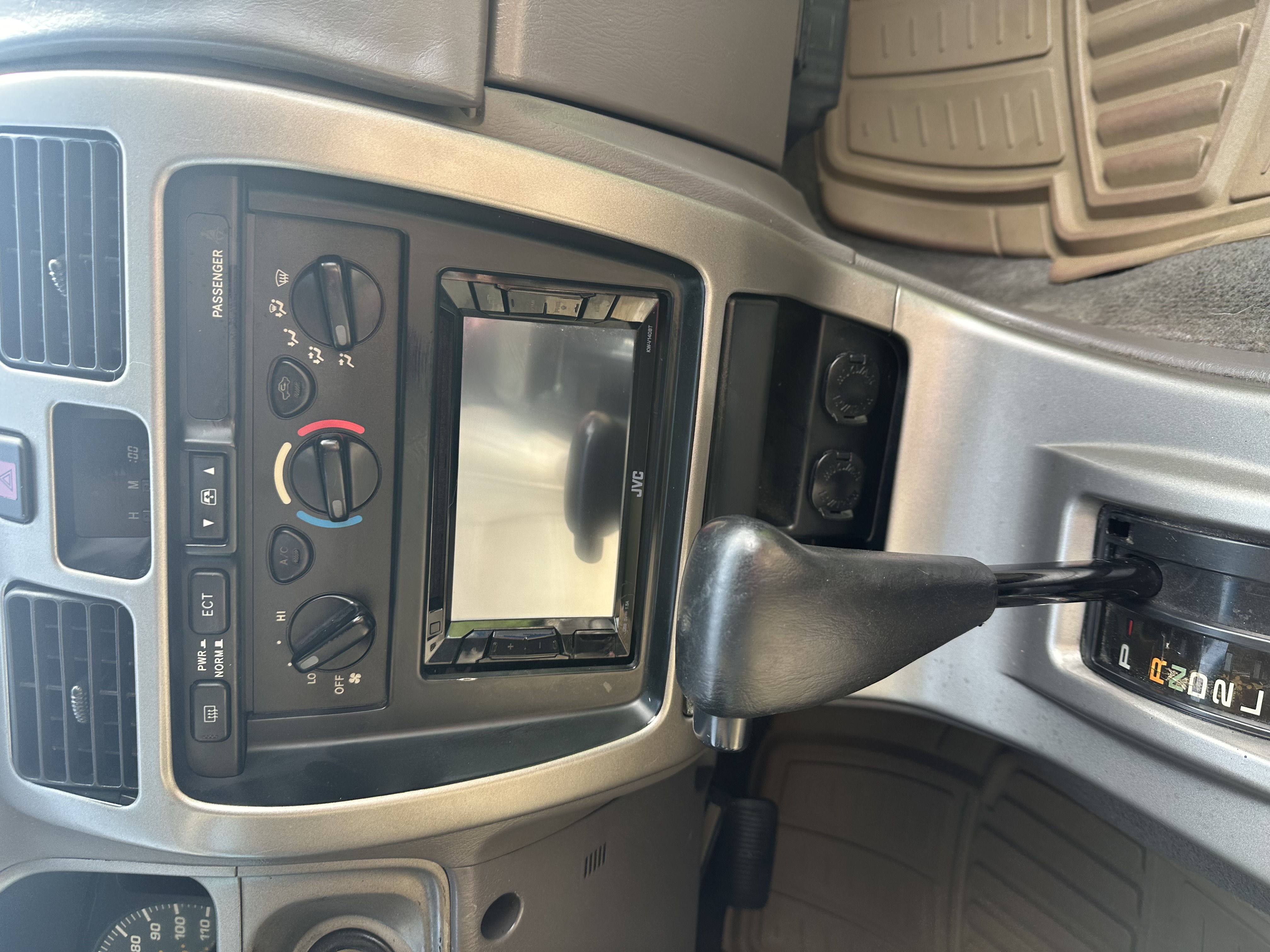 Used 2001 Toyota 4Runner SR5 RWD image 11
