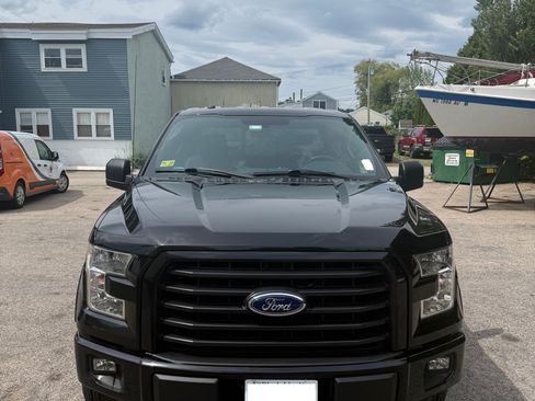 Used 2016 Ford F150 XLT w/ Equipment Group 302A Luxury AWD/4WD image 2