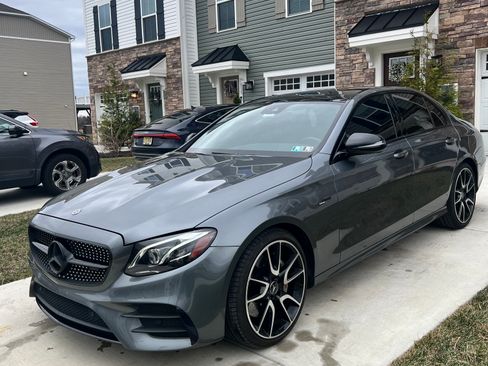 Used 2020 Mercedes-Benz E 53 AMG 4MATIC Sedan image 2