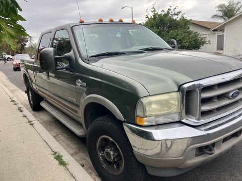 Used 2004 Ford F250 King Ranch image 2