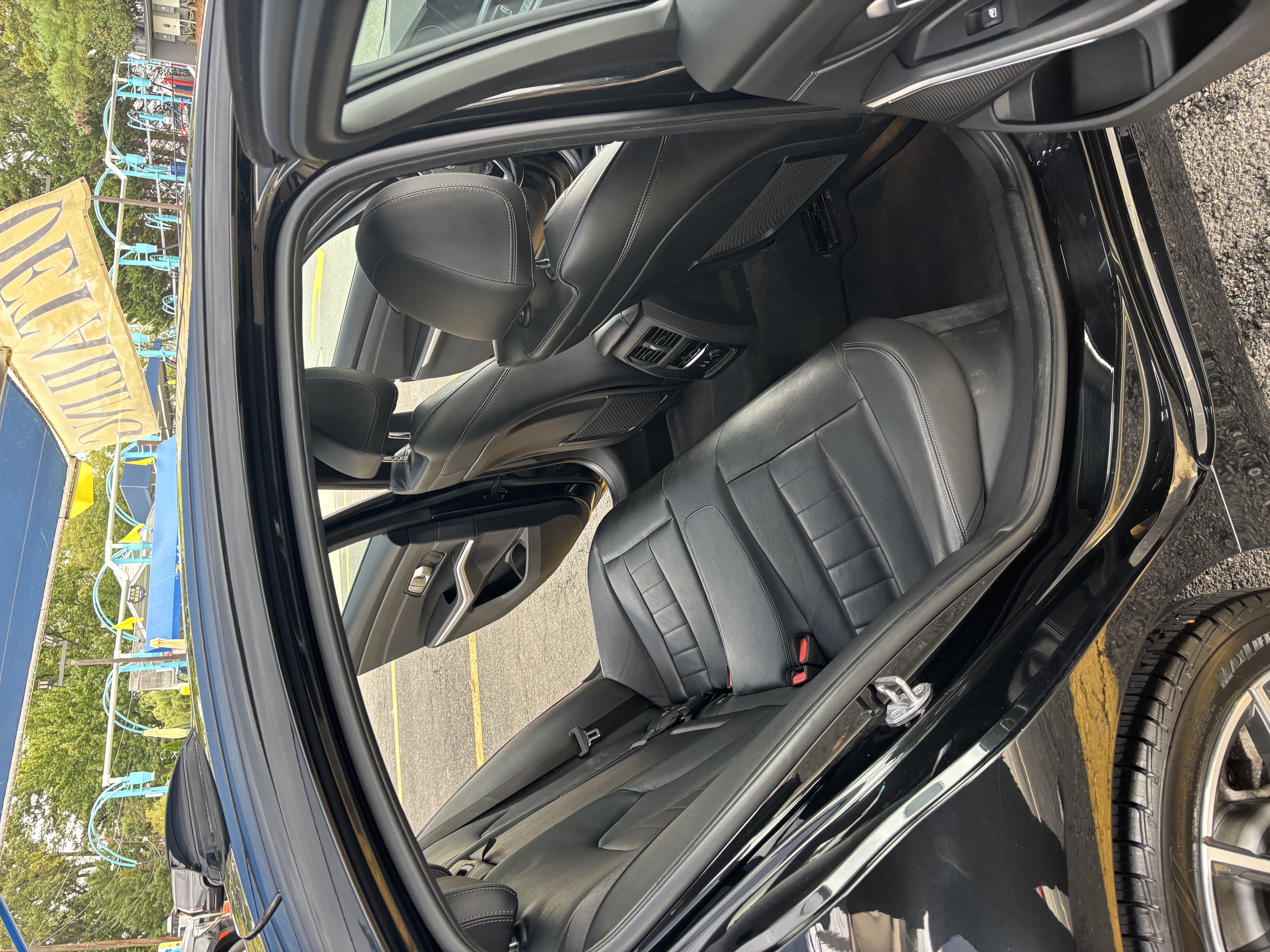 Used 2019 BMW 330i xDrive Sedan AWD/4WD image 22
