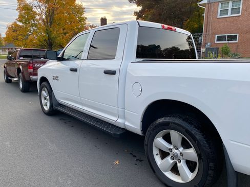 Used 2015 RAM 1500 Express image 16