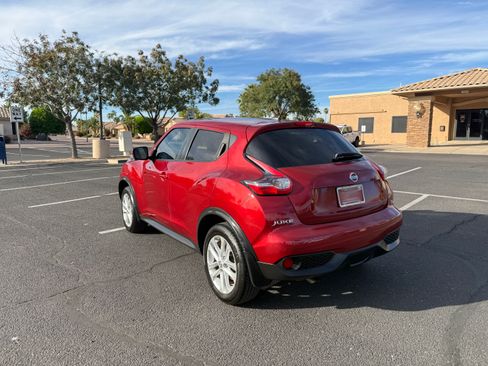 Used 2016 Nissan Juke SL image 10