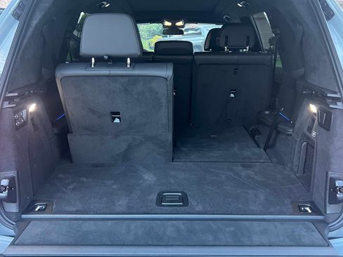 Used 2025 BMW X7 xDrive40i w/ M Sport Package image 12