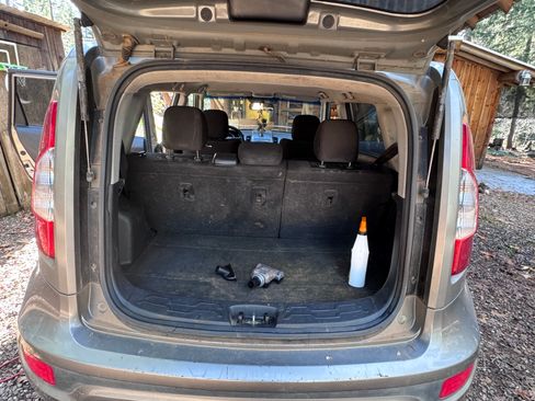 Used 2012 Kia Soul + image 9